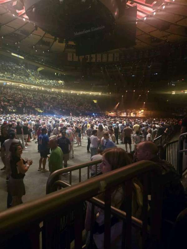 Madison Square Garden, section: 105, row: 2, seat: 8