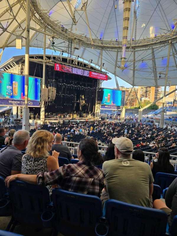 Hartford Healthcare Amphitheatre, section: 307, row: FFF, seat: 17