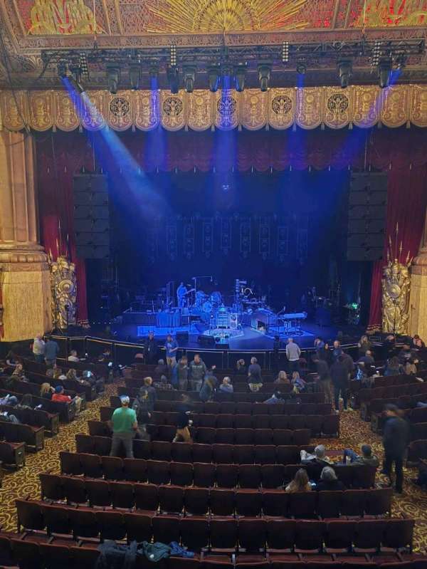 Beacon Theatre, section: Loge C, row: A