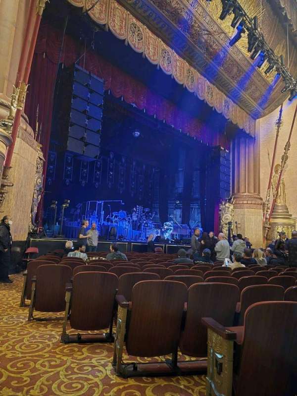 Beacon Theatre, section: Orchestra 3, row: J, seat: 31