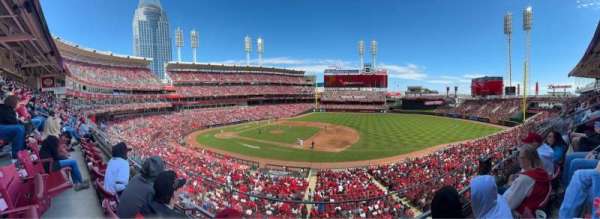 Great American Ball Park, section: 304, row: B, seat: 7