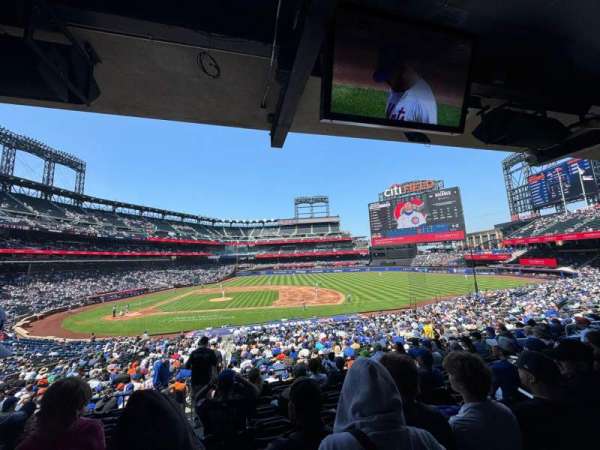 Citi Field, section: 113, row: 31, seat: 1