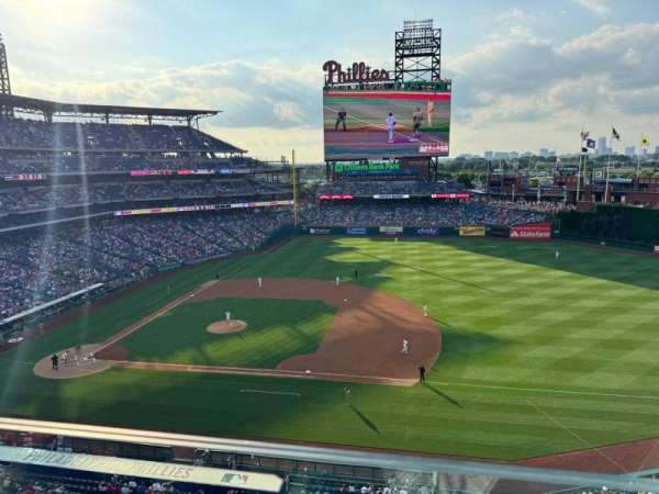 Citizens Bank Park, section: 314, row: 1, seat: 10