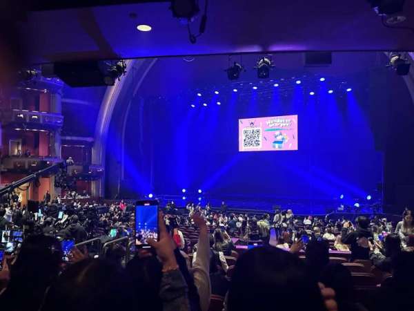 Dolby Theatre, section: Parterre R, row: J, seat: 15-15