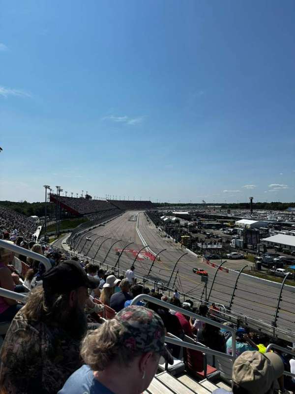 Darlington Raceway, section: Brasington E, row: 19, seat: 3