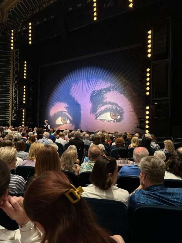 Ed Mirvish Theatre, section: Orchestra R, row: E, seat: 40