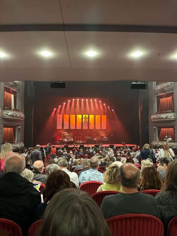 Princess of Wales Theatre, section: Orchestra C, row: Q, seat: 32