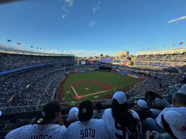 Yankee Stadium, section: 419, row: 3, seat: 7