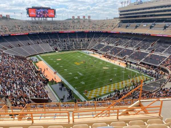 Neyland Stadium, section: ZZ11, row: 17, seat: 18