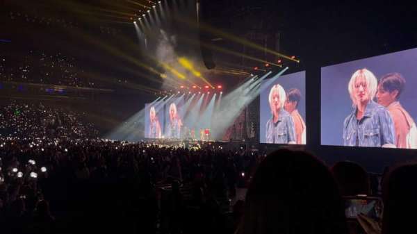 Paris La Défense Arena, section: 116, row: 7, seat: 3