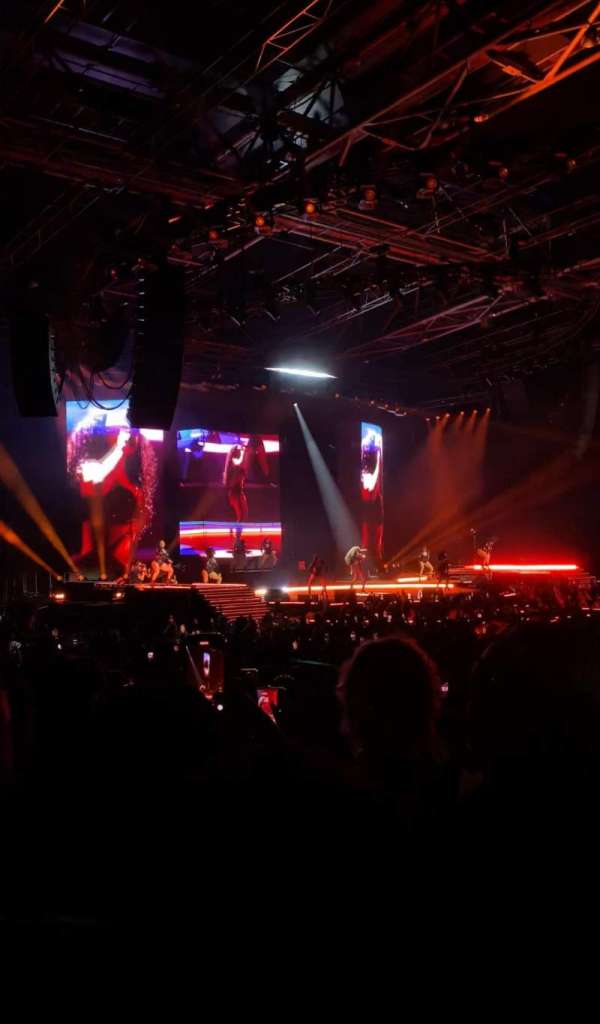 Zénith Paris, section: H, row: 11, seat: 51