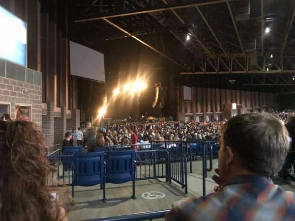 Cascades Amphitheater, section: 207, row: B