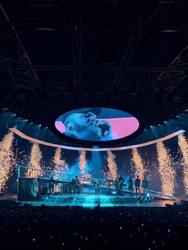 Zénith Paris, section: B, row: 27, seat: 146