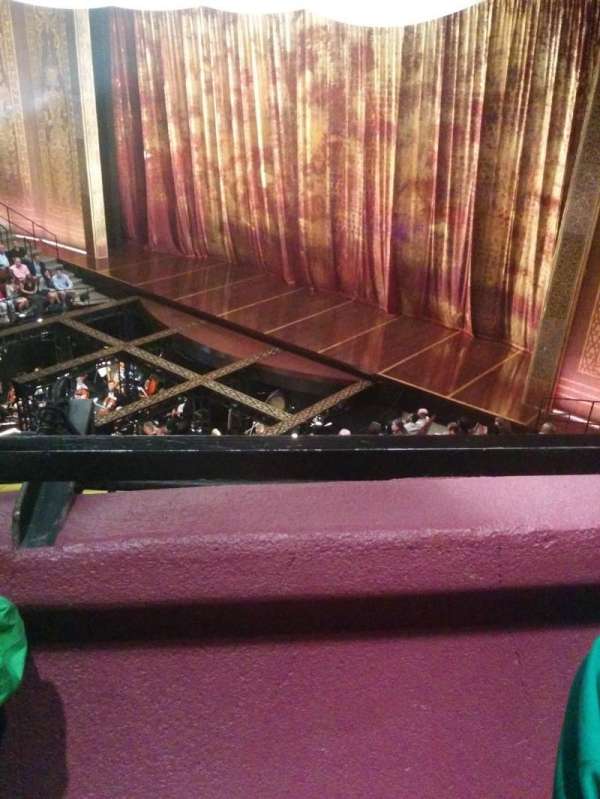 Vivian Beaumont Theater, section: Loge R, row: A, seat: 501