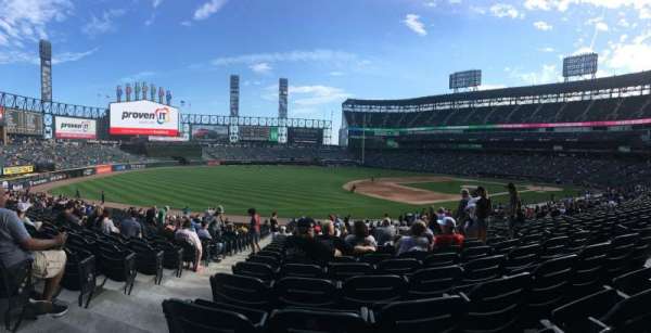 Rate Field, section: 146, row: 32, seat: 8