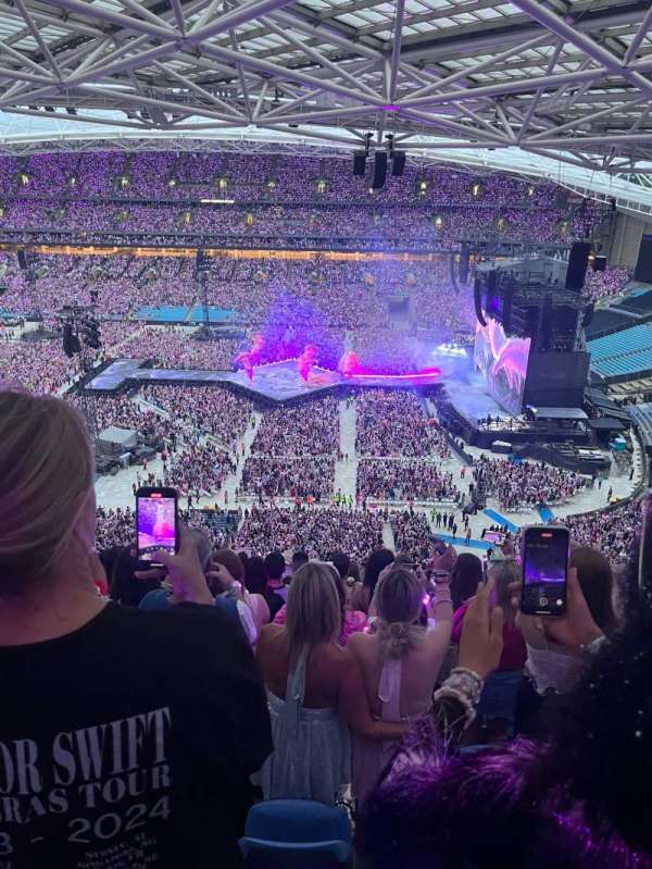 Accor Stadium, section: 629, row: 17, seat: 52