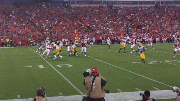 Arrowhead Stadium, section: 104, row: 4, seat: 16