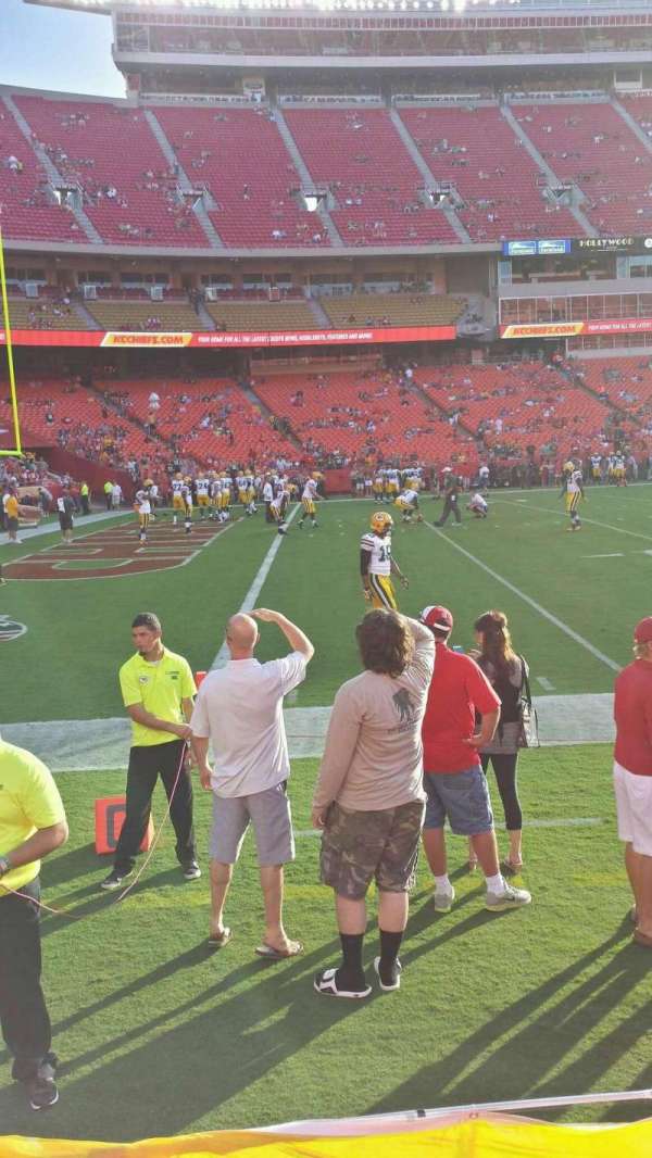 Arrowhead Stadium, section: 105, row: 1, seat: 8