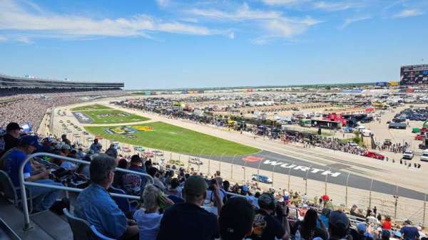 Texas Motor Speedway, section: PU126, row: 38