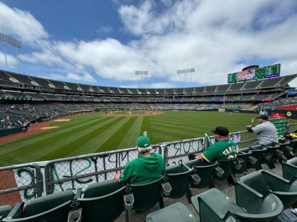 Oakland Coliseum, section: 149, row: 29, seat: 9