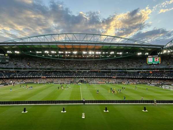 Marvel Stadium, section: L2-37, row: H, seat: 64