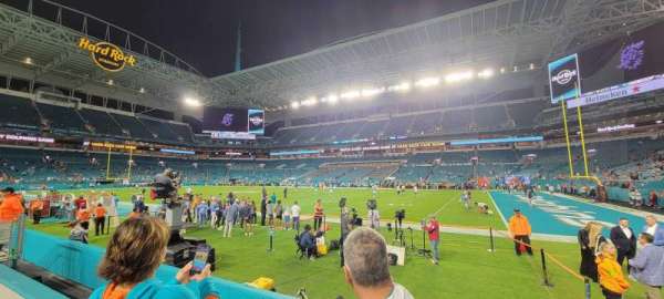 Hard Rock Stadium, section: 115, row: 2, seat: 3