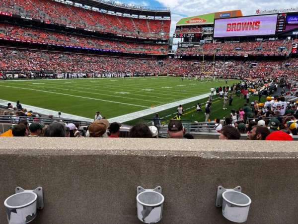 Huntington Bank Field, section: 101, row: 12, seat: 18