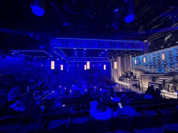 Circle in the Square Theatre, section: Orchestra 200 (Even), row: F, seat: 226