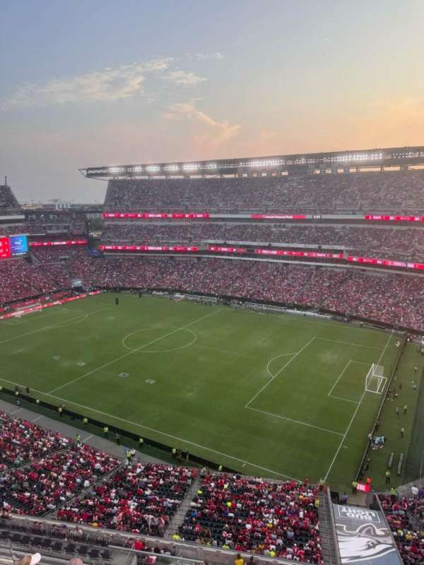 Lincoln Financial Field, section: 229, row: 23, seat: 14