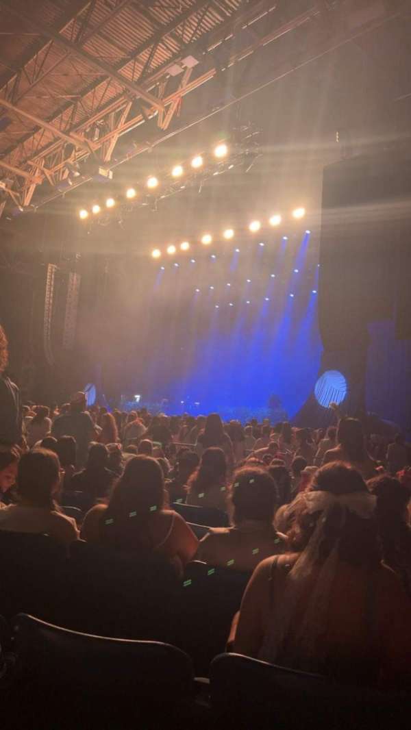 Hollywood Casino Amphitheatre, section: 103, row: R, seat: 11