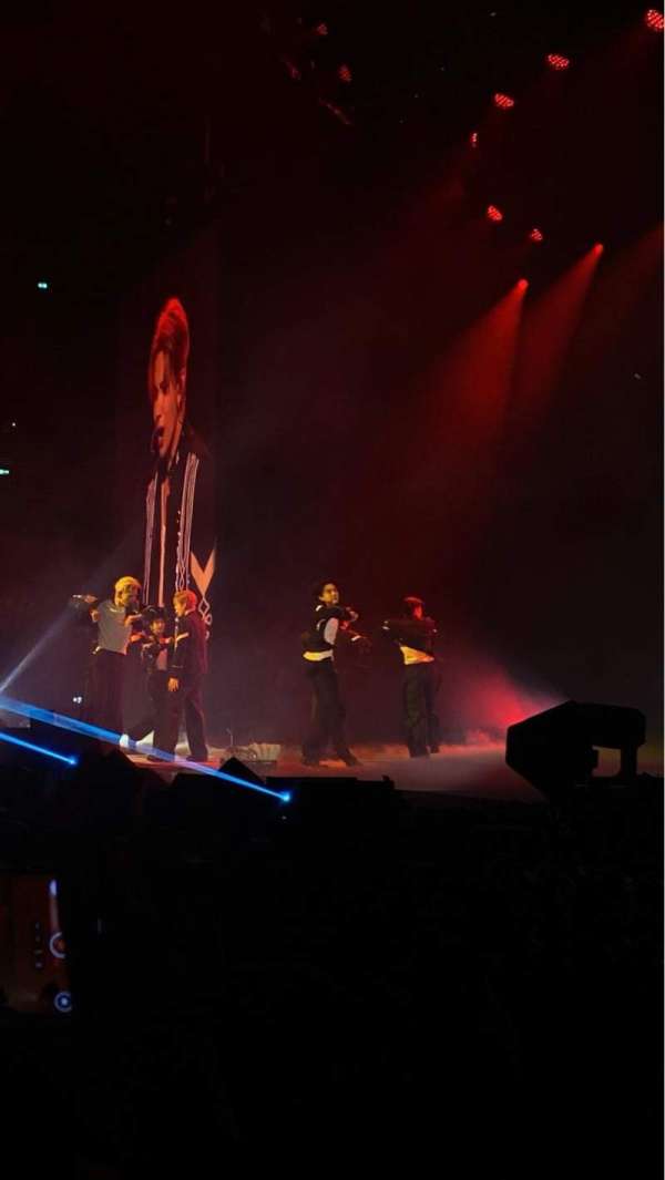 Uber Arena, section: 208, row: 2, seat: 15