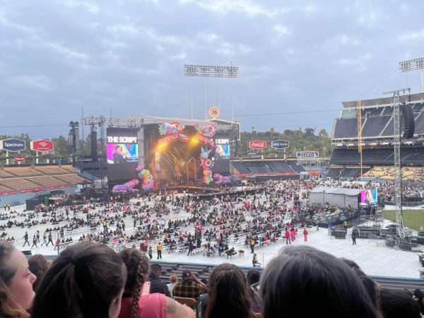 Dodger Stadium, section: 141LG, row: M, seat: 5