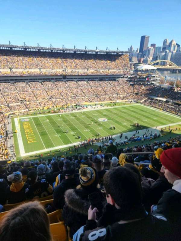 Acrisure Stadium, section: 530, row: Y, seat: 5
