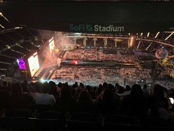 SoFi Stadium, section: 514, row: 10, seat: 14