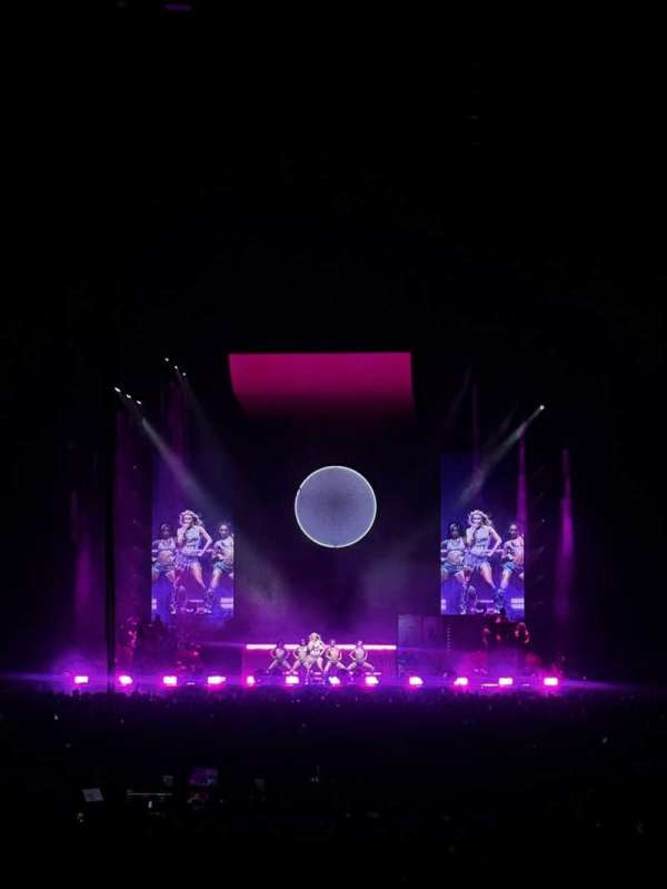 OVO Arena, Wembley, section: E2, row: B, seat: 40