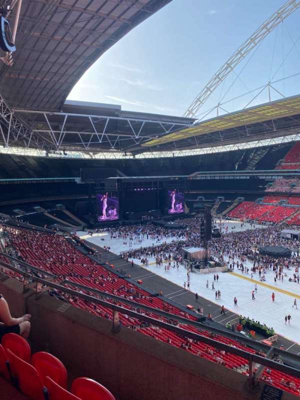 Wembley Stadium, section: 521, row: 3, seat: 240