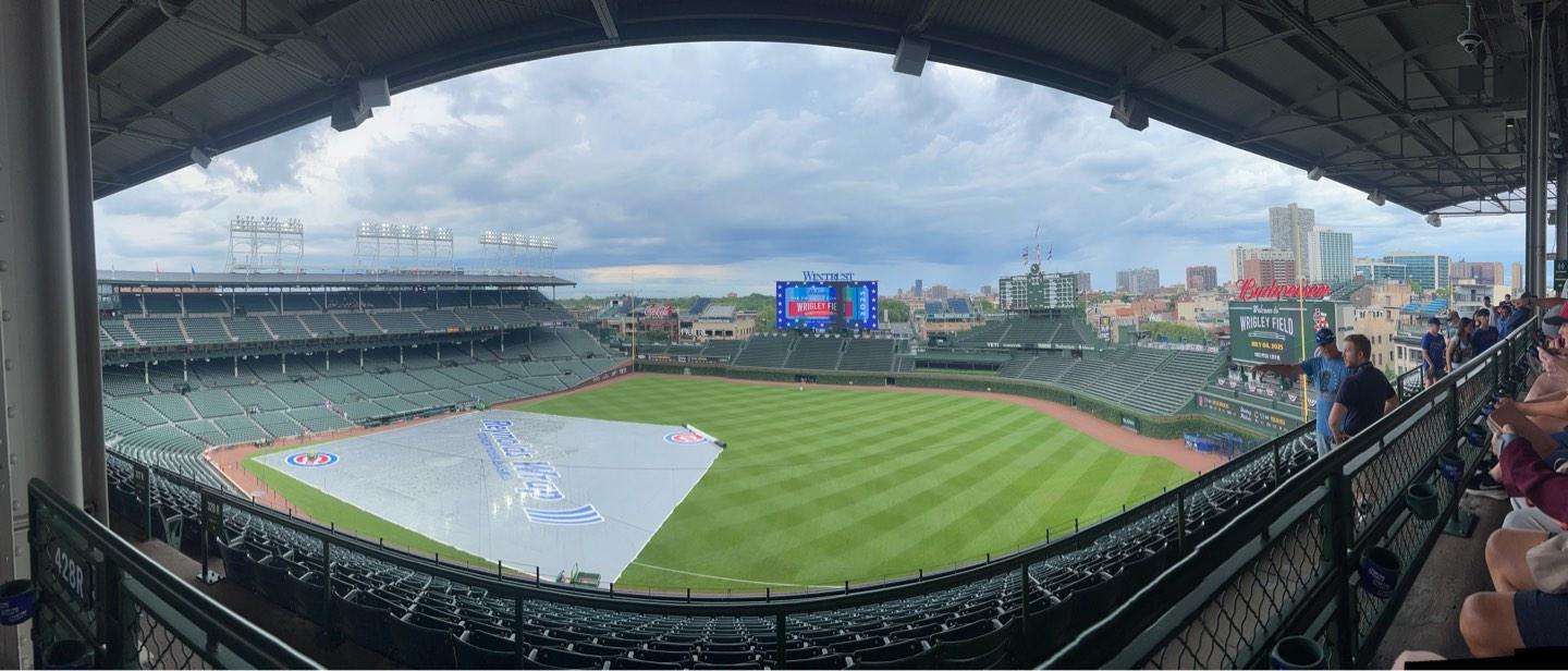 Wrigley Field Section 428R Row 1 Seat 5