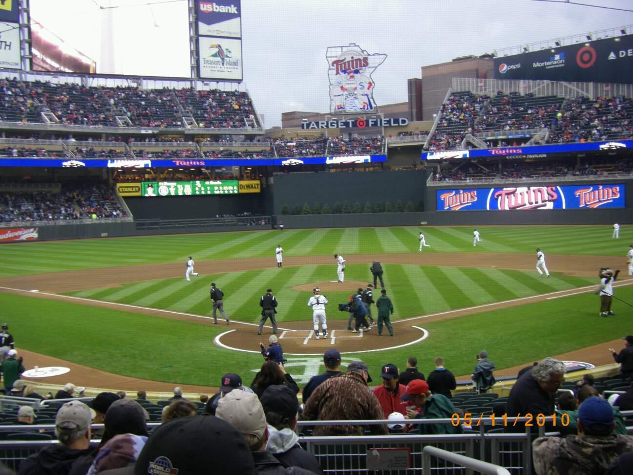 Target Field Section 114 Row 7 
