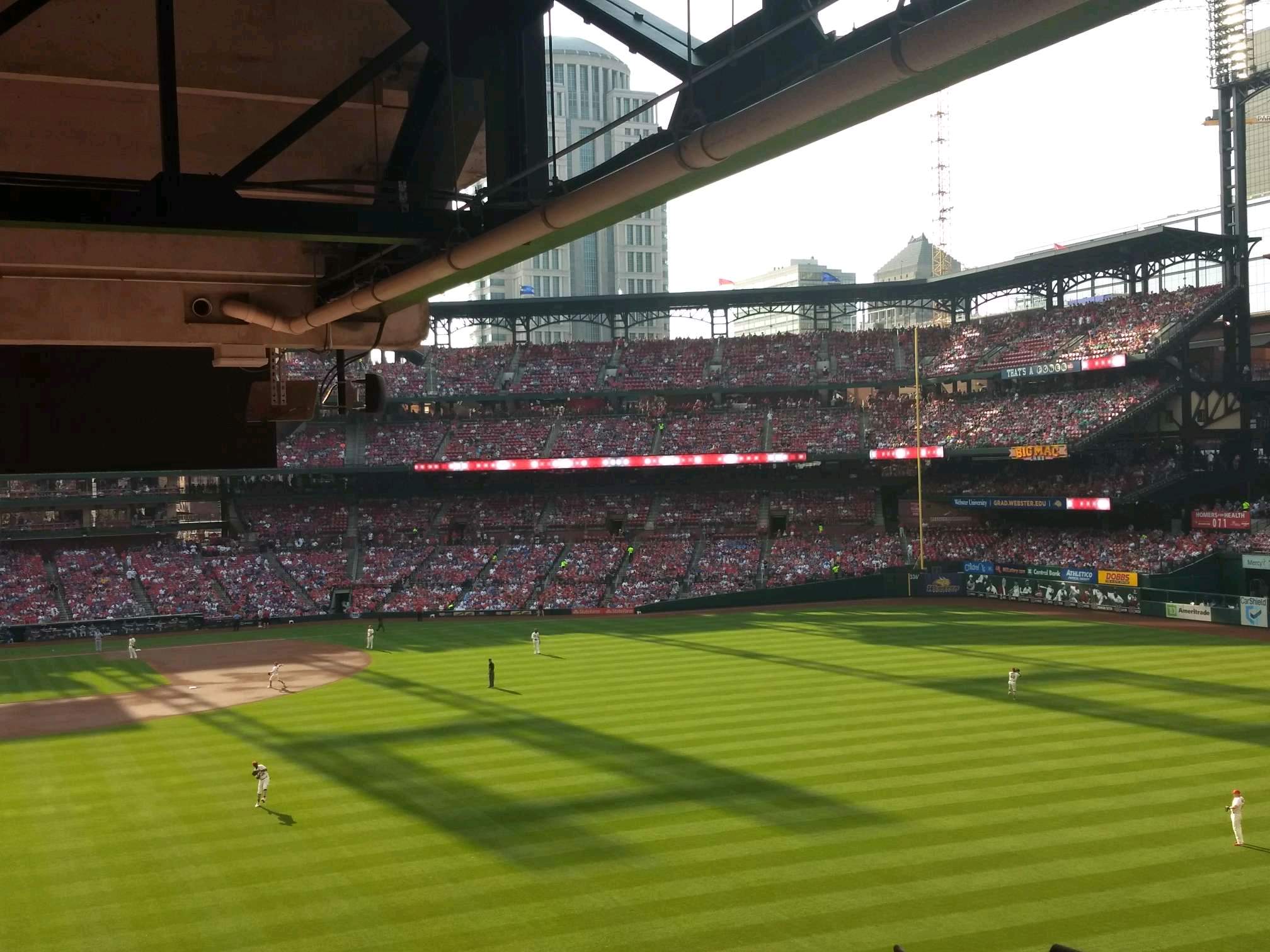Busch Stadium Section RJ1 Row C Seat 1