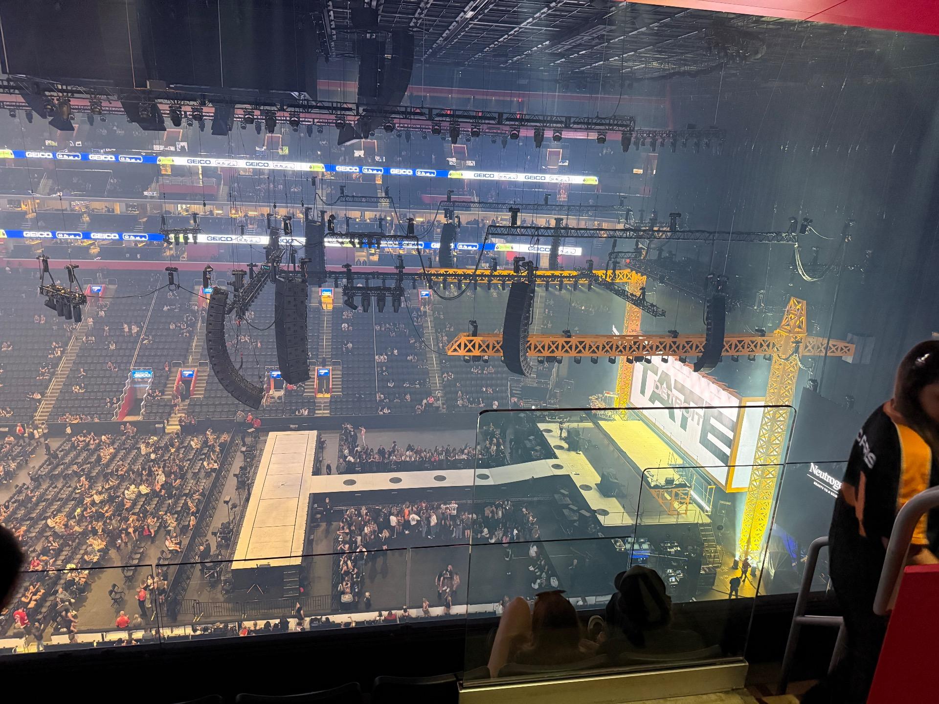 Little Caesars Arena Section 211 Row 4 Seat 1