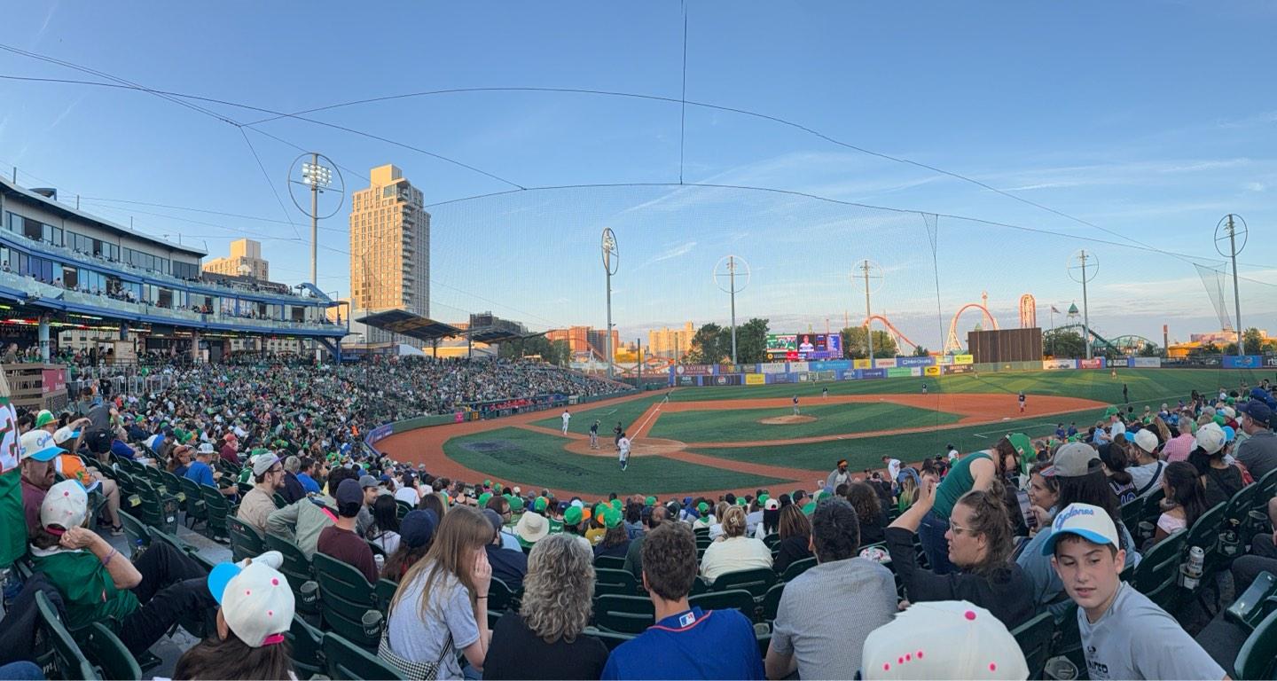 Maimonides Park Section 8 Row R Seat 8