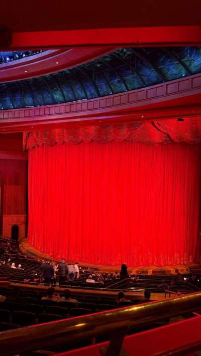 O theatre section 200