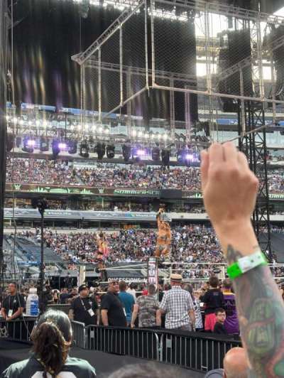MetLife Stadium section FL7