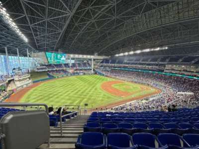 LoanDepot Park section 325