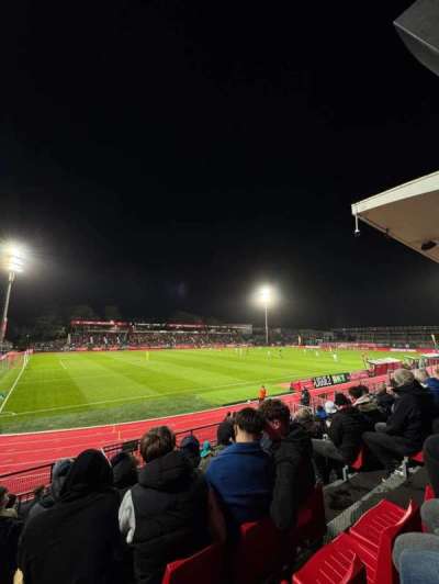 Stade de la Libération section Ouest B