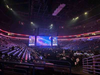 Smoothie king center