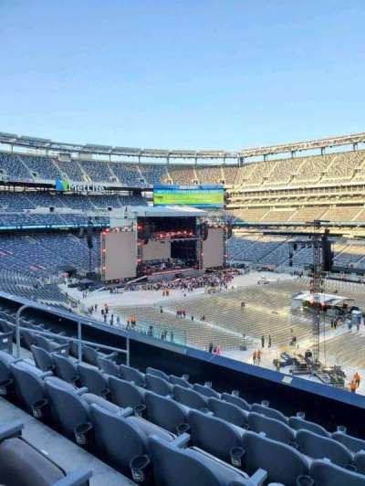 MetLife Stadium section 234