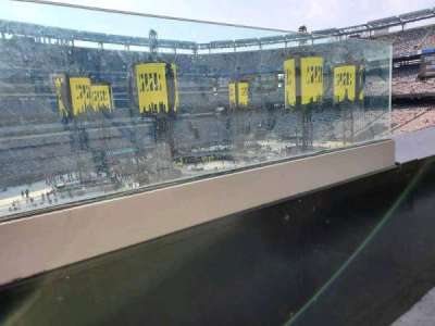MetLife Stadium section 220C