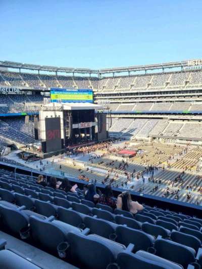 MetLife Stadium section 236