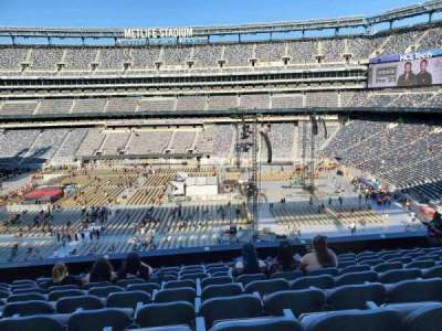 MetLife stadium section 236